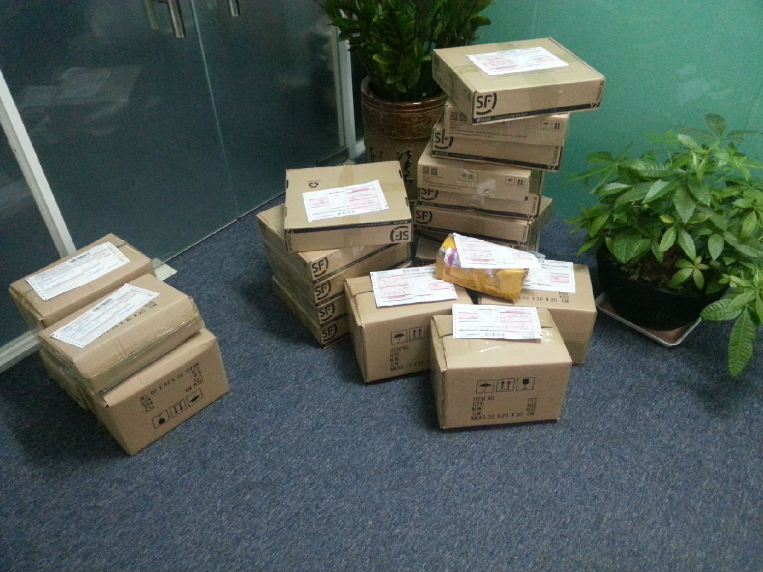 9.3后博揚(yáng)智能的客戶熱情不減，訂單不斷！