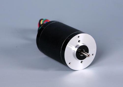 無(wú)刷直流電動(dòng)機(jī)優(yōu)勢(shì)為何大于缺點(diǎn)？